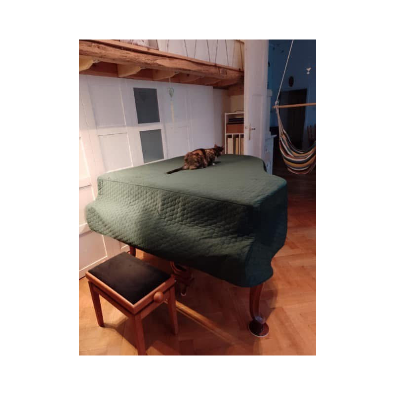 Pokrowiec na fortepian Kawai pikowany welur